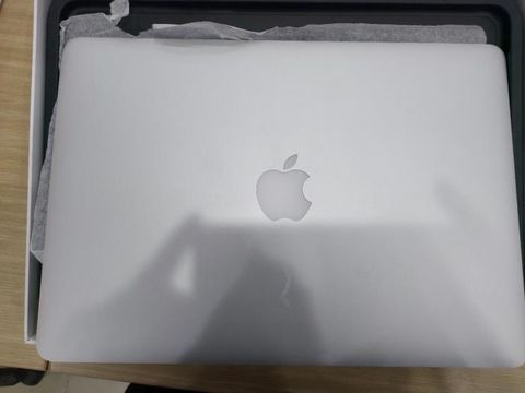 Apple Macbook Air MQD32SA/A i5/8GB/128GB/13.3