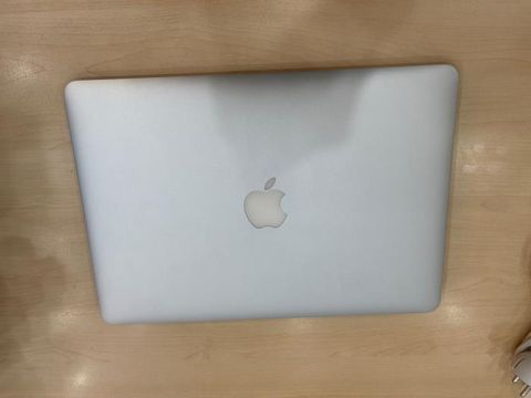 Apple Macbook Air MQD32SA/A i5/8GB/128GB/13.3