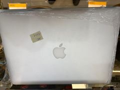  Apple Macbook Air MQD32SA/A i5/8GB/128GB/13.3
