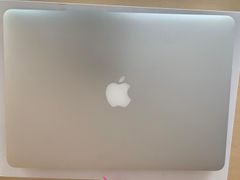  Apple Macbook Air MQD32SA/A i5/8GB/128GB/13.3