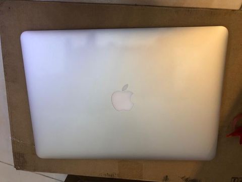 Apple Macbook Air MQD32SA/A i5/8GB/128GB/13.3