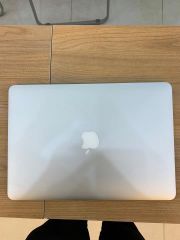  Apple Macbook Air MQD32SA/A i5/8GB/128GB/13.3