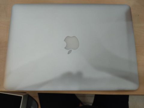 Apple Macbook Air MQD32SA/A i5/8GB/128GB/13.3