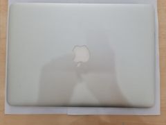  Apple Macbook Air MQD32SA/A i5/8GB/128GB/13.3