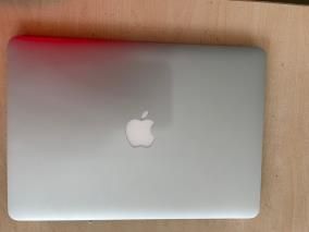 Laptop Apple MacBook Air 2017 i5 1.8GHz/8GB/128GB (MQD32SA/A)