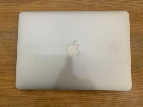 Apple Macbook Air MQD32SA/A i5/8GB/128GB/13.3