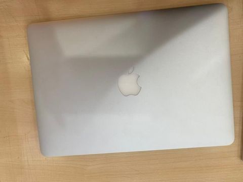 Apple Macbook Air MQD32SA/A i5/8GB/128GB/13.3