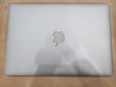  Apple Macbook Air MQD32SA/A i5/8GB/128GB/13.3