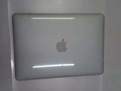  Apple Macbook Air MQD32SA/A i5/8GB/128GB/13.3