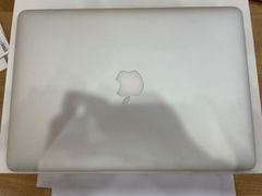  Apple Macbook Air MQD32SA/A i5/8GB/128GB/13.3