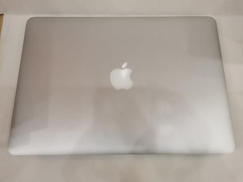 Apple Macbook Air MQD32SA/A i5/8GB/128GB/13.3