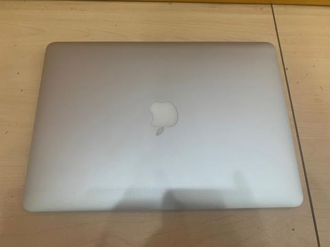 Apple Macbook Air MQD32SA/A i5/8GB/128GB/13.3