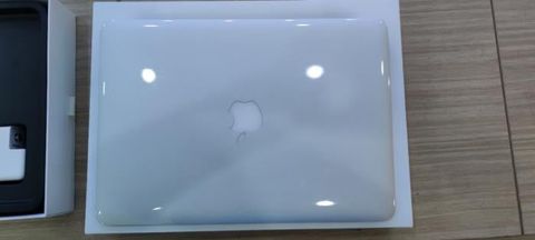 Apple Macbook Air MQD32SA/A i5/8GB/128GB/13.3