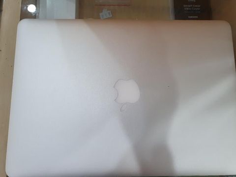 Apple Macbook Air MQD32SA/A i5/8GB/128GB/13.3