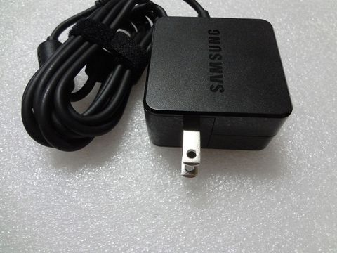Sạc Adapter Laptop Samsung 915S3G