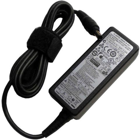Sạc Adapter Laptop Samsung SF411
