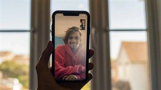 iOS 14.2 chính thức hỗ trợ gọi FaceTime với độ phân giải Full HD 1080p, khả dụng từ đời iPhone 8 trở lên, bạn đã thử chưa?