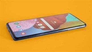 Samsung Galaxy A52, Galaxy A72 bất ngờ xuất hiện trên kênh thương mại điện tử, lộ cấu hình và giá bán từ 7.9 triệu đồng