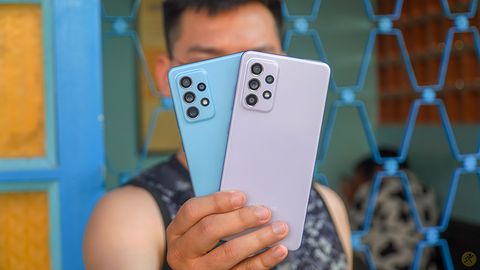 Galaxy A52 và Galaxy A72 ra mắt: Màn hình 90Hz, hỗ trợ kháng nước IP67, sạc nhanh như flagship mà giá thì rất tầm trung