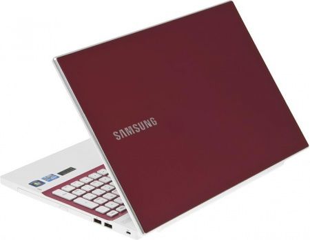 Samsung 300V5A