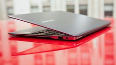  Samsung 300V5Z 
