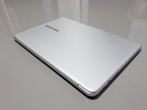 Samsung 9 Nt900X3N-Ksfkr