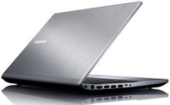  Samsung Np700Z3A 