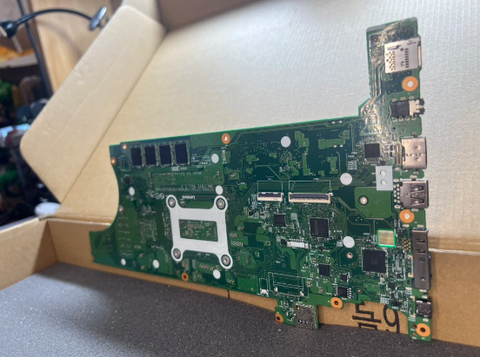 Main Lenovo ThinkPad T14 Gen 1