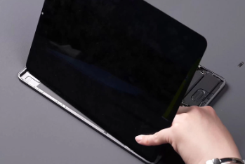 Ép kính cảm ứng máy tính bảng iPad Pro M1 11 Inch