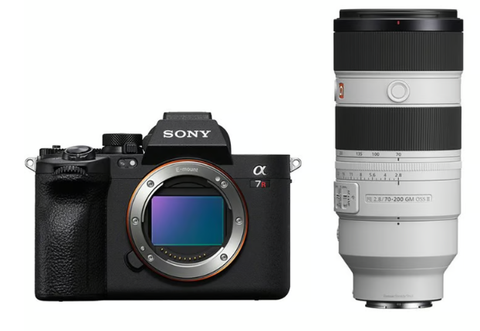 Sony Alpha A7R Mark V Body + Sony FE 70-200mm F2.8 GM OSS II