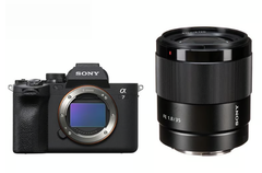  Sony Alpha A7 Mark IV Body + Sony FE 35mm F1.8 