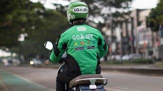 Bận rộn săn sale nhưng bạn cũng đừng quên từ hôm nay 12/12, Gojek đã chính thức tăng giá cước các dịch vụ
