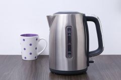  Bình đun siêu tốc Sharp EKJ-17VS-ST 