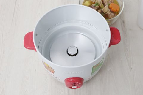 Nồi cơm nắp rời Sharp KSH-D15V