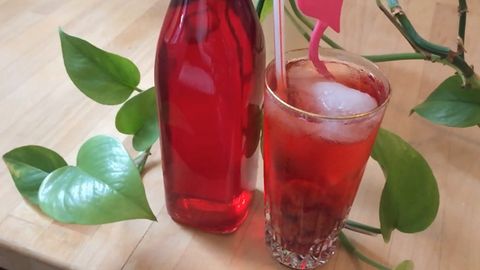2 cách làm siro dâu tây chua ngọt an toàn đơn giản tại nhà