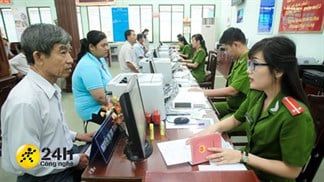 Những trường hợp nào bị thu hồi sổ hộ khẩu, sổ tạm trú từ 1/7? Xem ngay để biết được những điểm mới Luật cư trú 2020