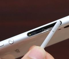  Nắp đậy chân sạc cho Sony Z2 