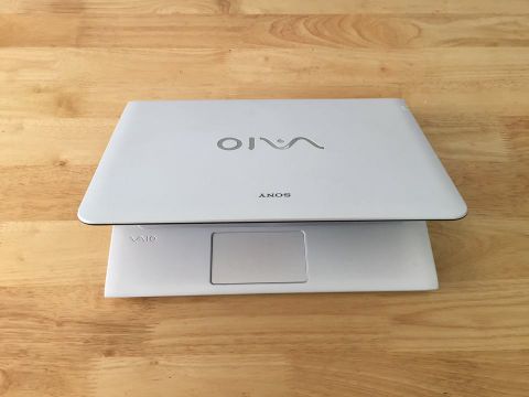 Sony Vaio Sve-14122Ca/W