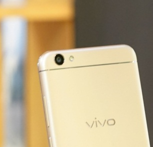 Camera Sau Vivo V5S