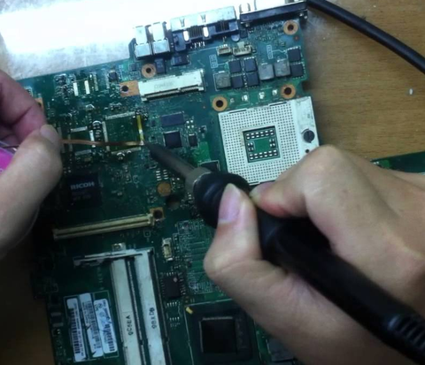 Ic Nguồn Sony Vaio Vgn-Cs190Euw