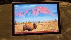  Rò rỉ ảnh thực tế và các tùy chọn bộ nhớ của Surface Pro 8, có cả phiên bản LTE, giá cao nhất hơn 80 triệu đồng 