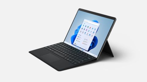 Surface Pro 8 lộ diện trước ngày ra mắt