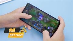  Xem ngay smartphone cấu hình cao lại thêm pin trâu đang hạ giá chất phát ngất, sắm về chiến game mùa dịch thì sướng phải biết 