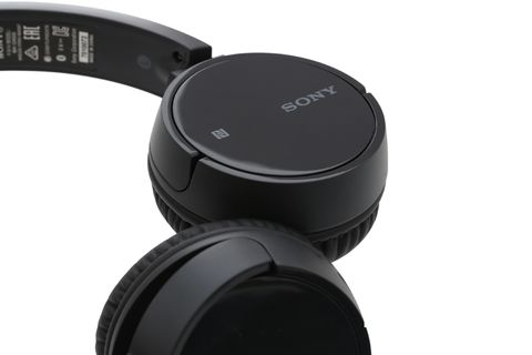 Tai nghe chụp tai Bluetooth Sony WH-CH500/BC Đen