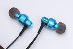  Tai nghe EP Awei ES500Ni 