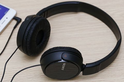 Tai nghe chụp tai Sony MDR - ZX110AP