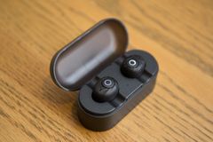  Tai Nghe Bluetooth True Wireless Cowon Ct5 