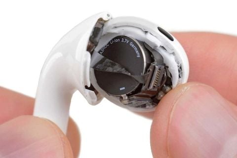 Tai Nghe Mới Của Apple Gặp Lỗi Lạ