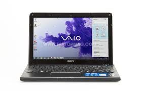 Sony Vaio Sve15115Egb E1