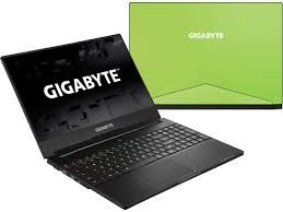 Gigabyte Sabre 17W V8-Cf1